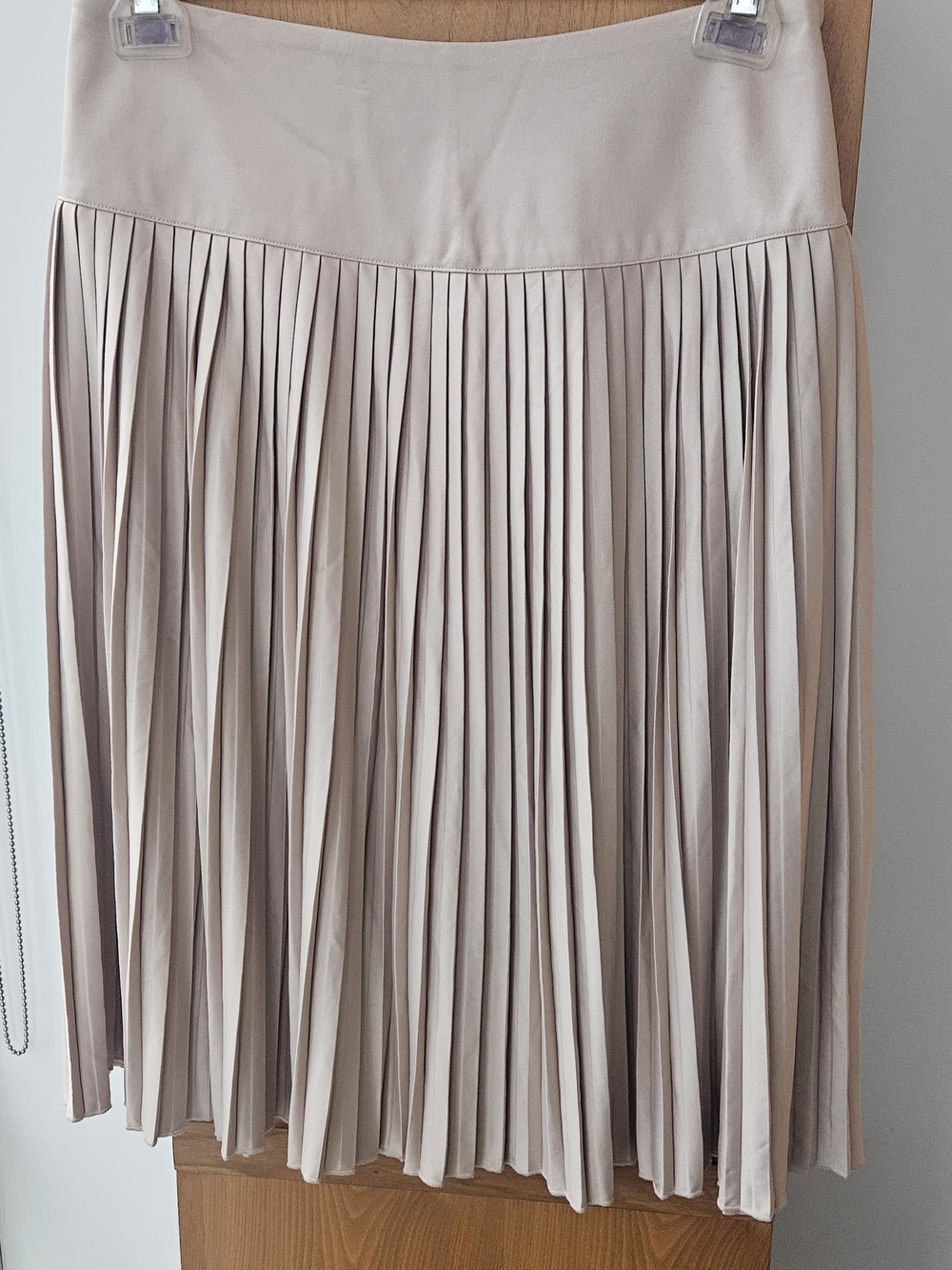 Uniqlo Soft Pink/Creamy Beige Pleated Circle Skirt-NWT